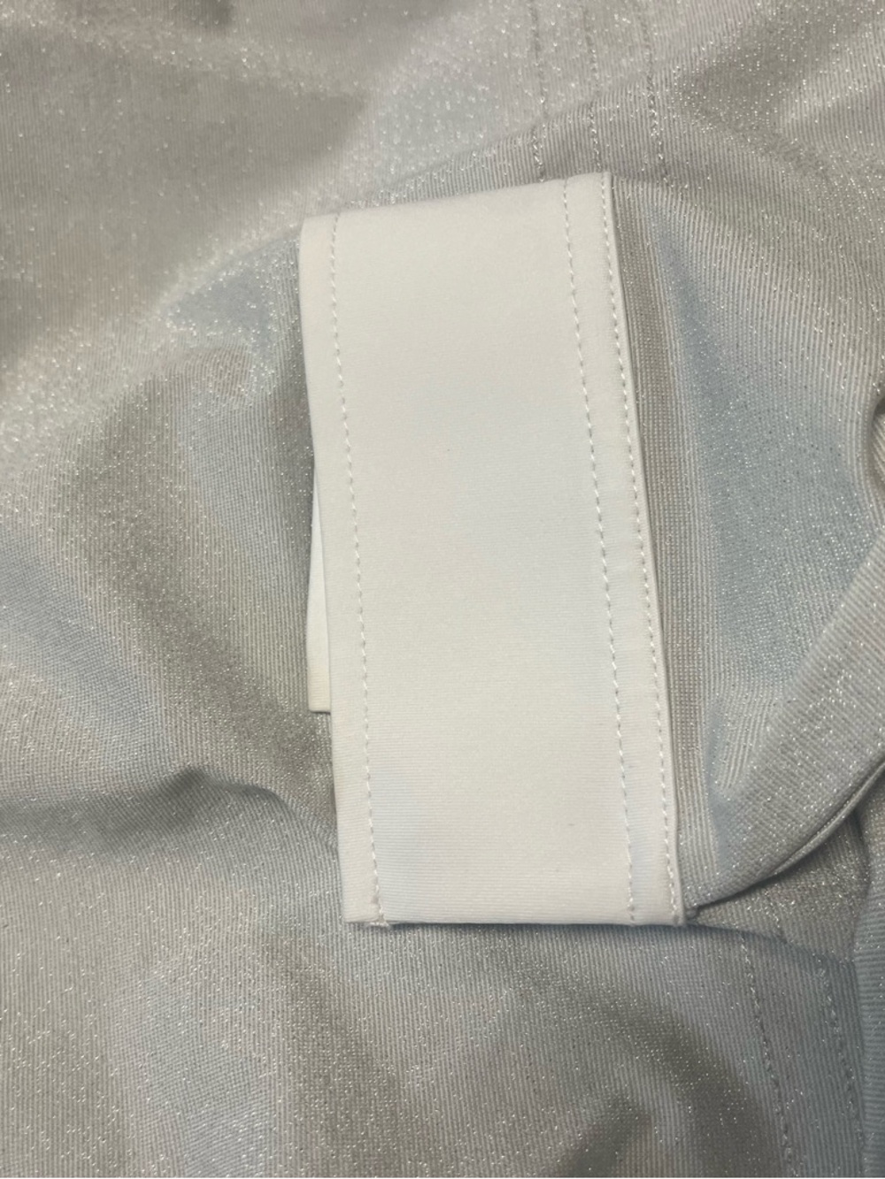 Samshield faustina long sleeve show shirt is very pale grey. Glitter - Picture 8 of 12